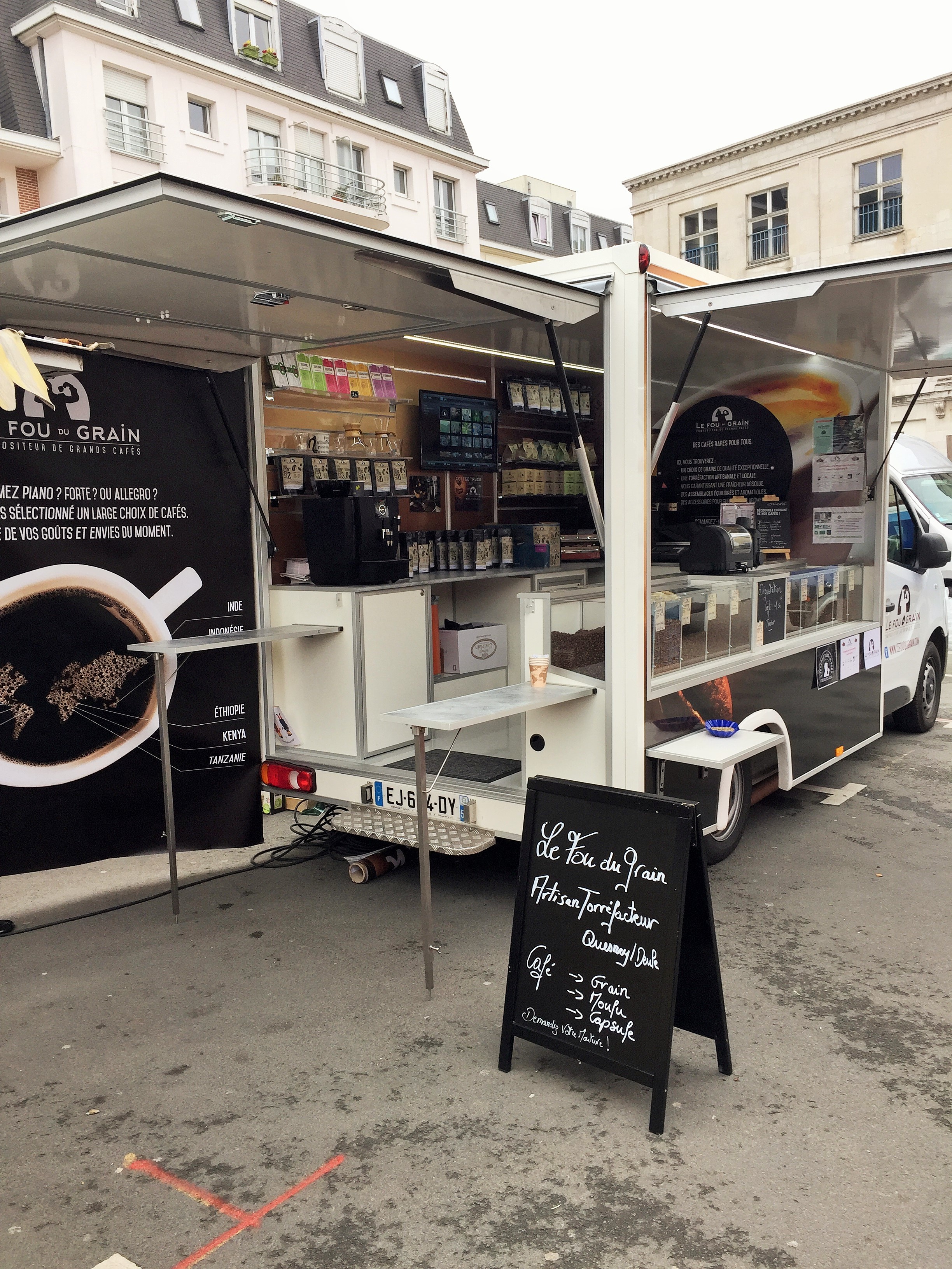 Coffee Truck Le Fou Du Grain